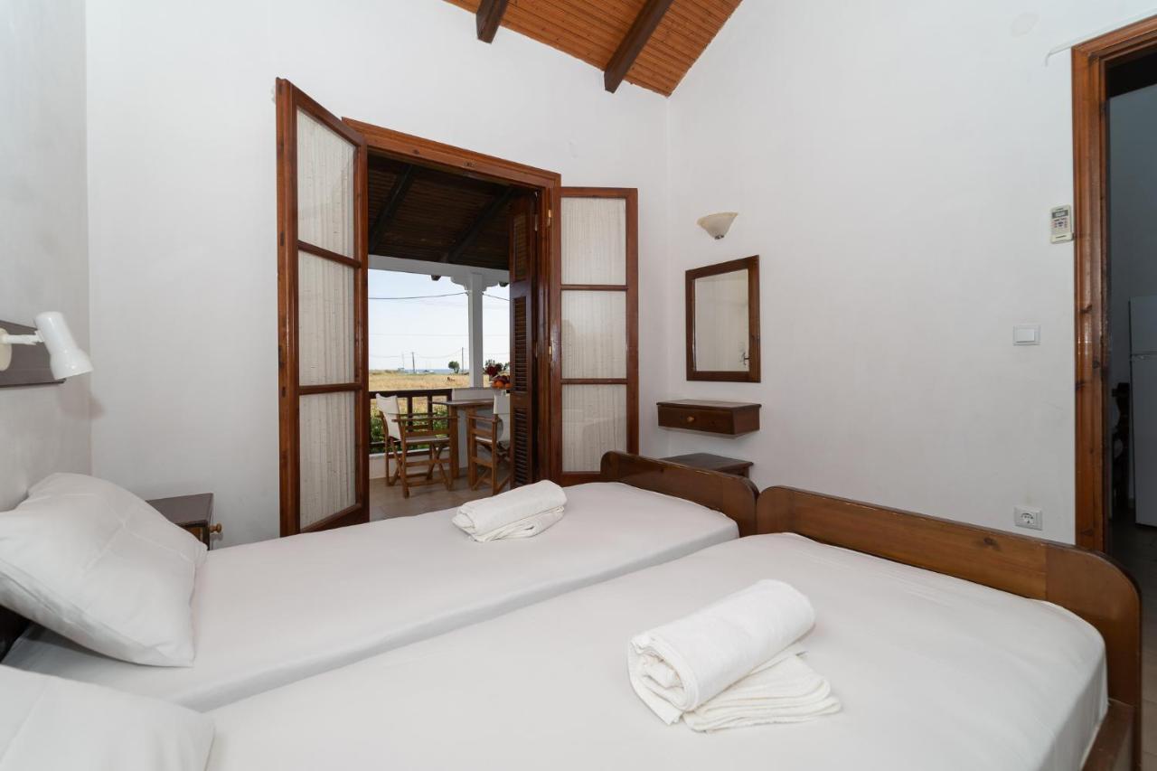 Ilias Apartments Methoni  Eksteriør billede