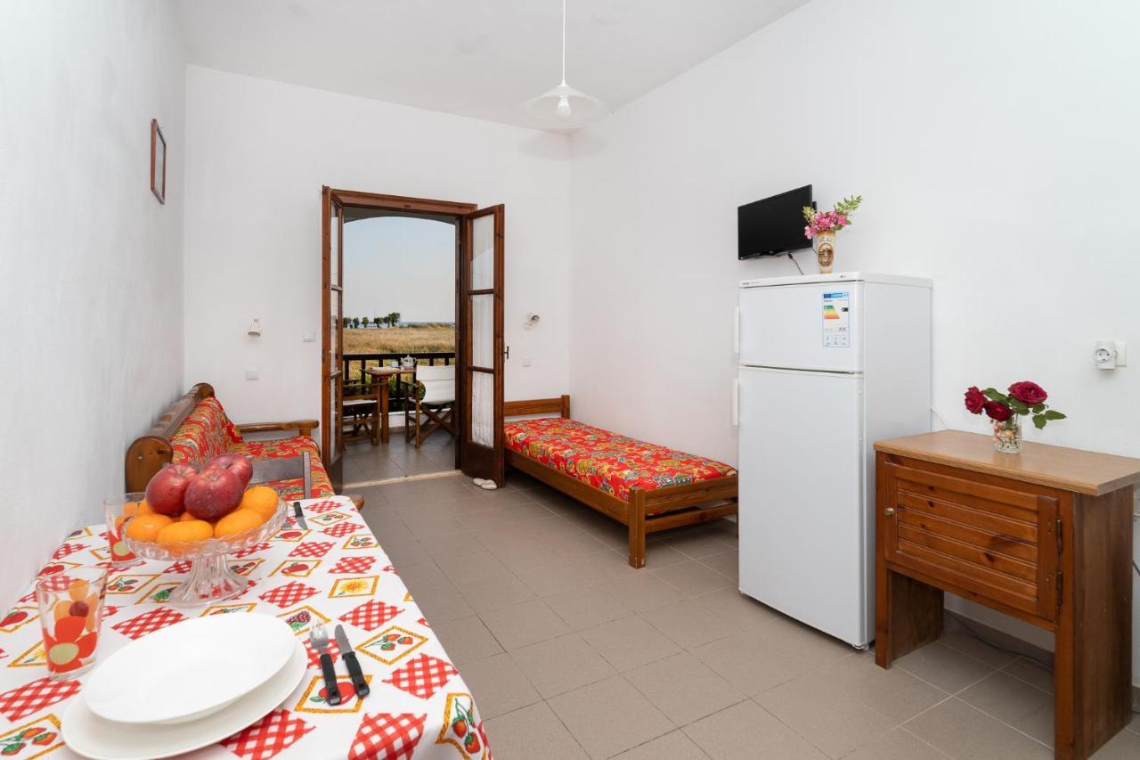 Ilias Apartments Methoni  Eksteriør billede
