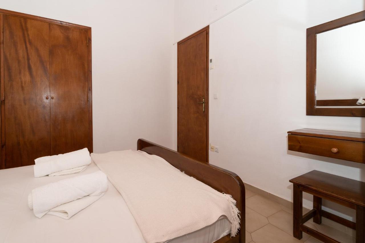 Ilias Apartments Methoni  Eksteriør billede