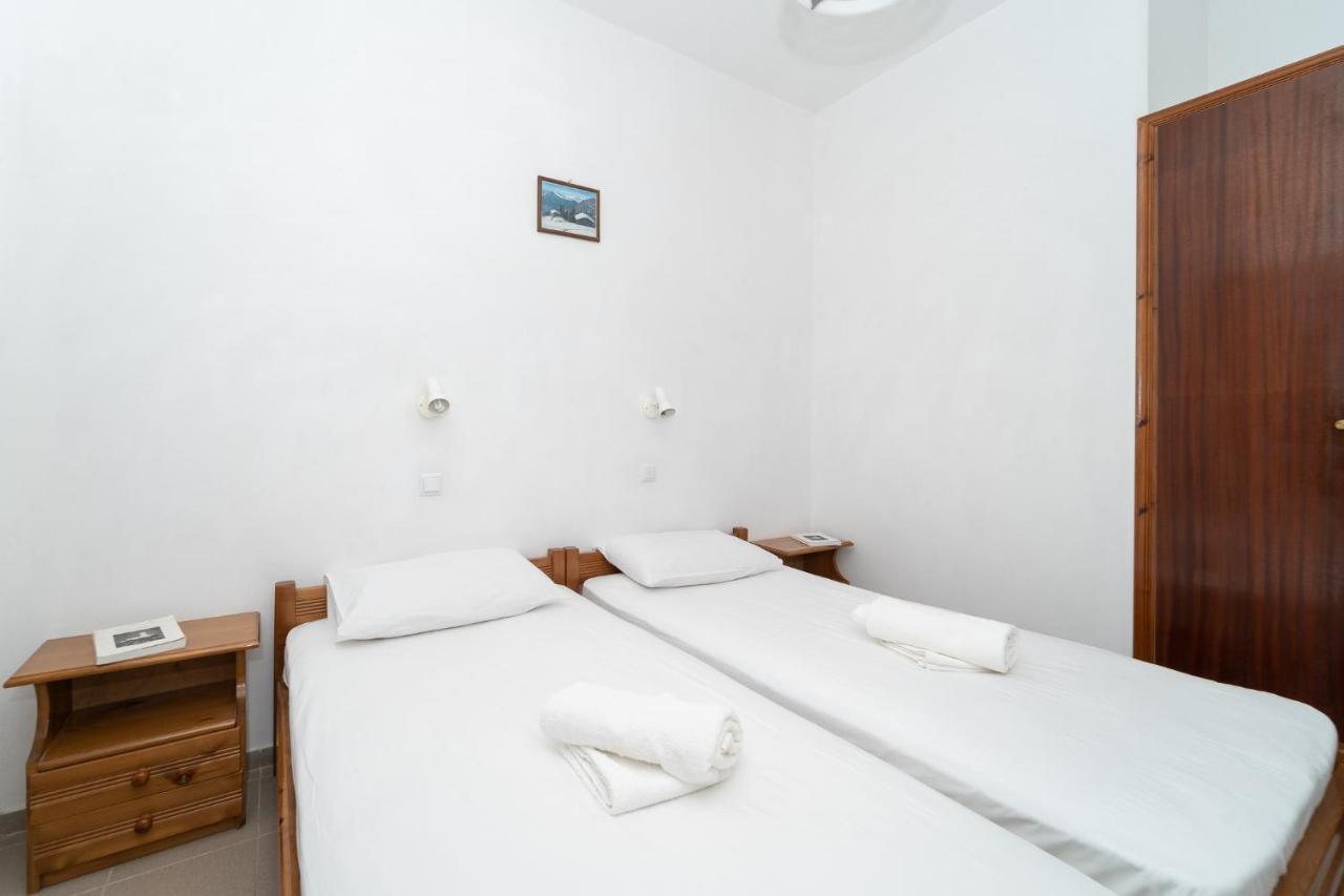 Ilias Apartments Methoni  Eksteriør billede