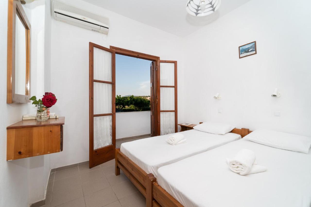 Ilias Apartments Methoni  Eksteriør billede